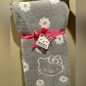 Ultra soft gray hello kitty blanket